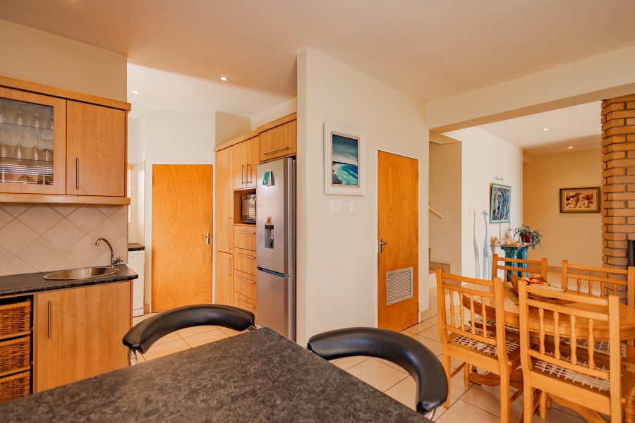 3 Bedroom Property for Sale in Louis Rood Western Cape